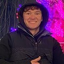 Ердаулет, 22 года