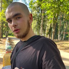 Фотография мужчины Даниил, 18 лет из г. Ярославль
