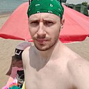 Илья, 32 года