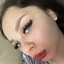 Карина, 18 год