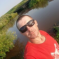 Фотография мужчины Анатолий, 31 год из г. Назарово
