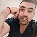 Гал, 32 года