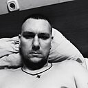 Мах, 33 года