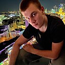 Максим, 18 лет
