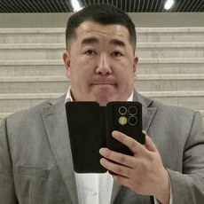 Фотография мужчины Санал, 43 года из г. Элиста