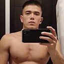 Олег, 23 года