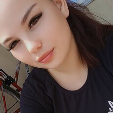 Фотография девушки Нина, 20 лет из г. Шатки