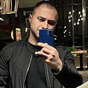 Олег, 33 года