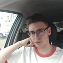 Артемий, 25 лет