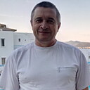 Лео, 61 год