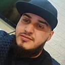 Хусейн, 33 года