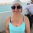Дания, 49 лет