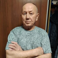 Валерий, 67 из г. Омск.