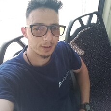 Фотография мужчины Andreigbs, 29 лет из г. București