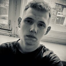 Фотография мужчины Кирилл, 18 лет из г. Екатеринбург