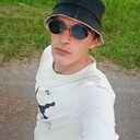 Михаил, 22 года