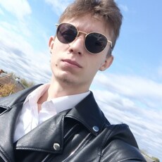 Фотография мужчины Влад, 21 год из г. Озерск (Челябинская Обл)