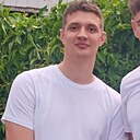 Артур, 24 года