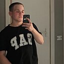 Саша, 21 год