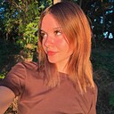 Карина, 23 года