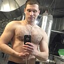 Макс, 33 года
