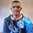 Михаил, 33 года