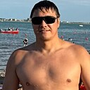 Tigo, 33 года