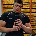 Олег, 24 года