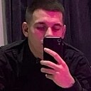Максим, 24 года