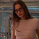 Lona, 22 года