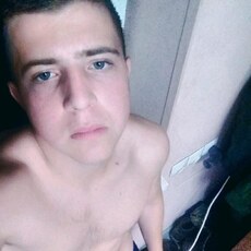 Фотография мужчины Сервер, 25 лет из г. Феодосия