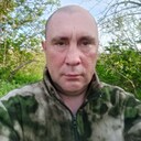 Миша, 42 года