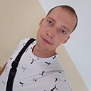Михаил, 33 года