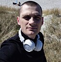 Илья, 33 года