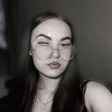 Фотография девушки 𝓢𝓽𝓪𝓼𝔂𝓪, 19 лет из г. Нижний Тагил