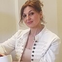Juli, 47 лет