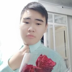 Фотография мужчины Асхат, 18 лет из г. Усть-Каменогорск