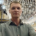 Илья, 33 года