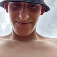 Фотография мужчины Kirill, 20 лет из г. Светлогорск