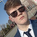 Максим, 18 лет