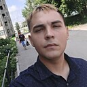 Лев, 22 года