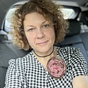 Фи, 43 года