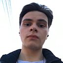 Роман, 24 года