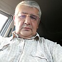 Михаил, 60 лет