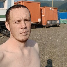 Фотография мужчины Денис, 33 года из г. Магадан