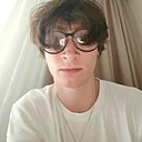 Максим, 19 лет