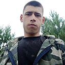 Михаил, 32 года