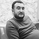 H H, 33 года