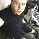Максим, 33 года