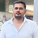 Boby Jhajhra, 31 год
